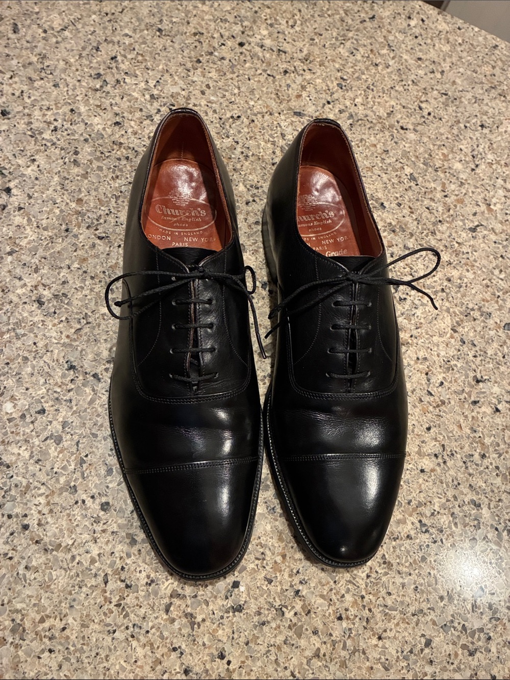 Men’s 8.5E Church's Black Cap-Toe Oxford Dress Shoes - Classic Leather
